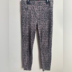 Spanx Jean-Ish Leggings Taupe Snakeskin  Print Pull On Pant Size Medium